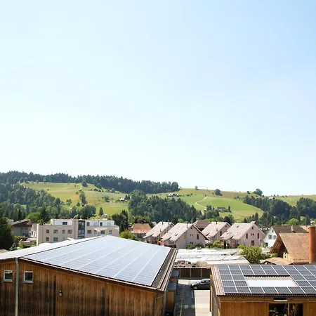Geraeumige Und Stylische Mit Weitsicht Apartment