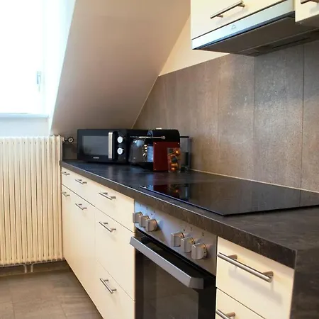 Geraeumige Und Stylische Mit Weitsicht Huttwil