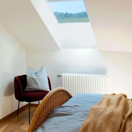 Geraeumige Und Stylische Mit Weitsicht * Huttwil